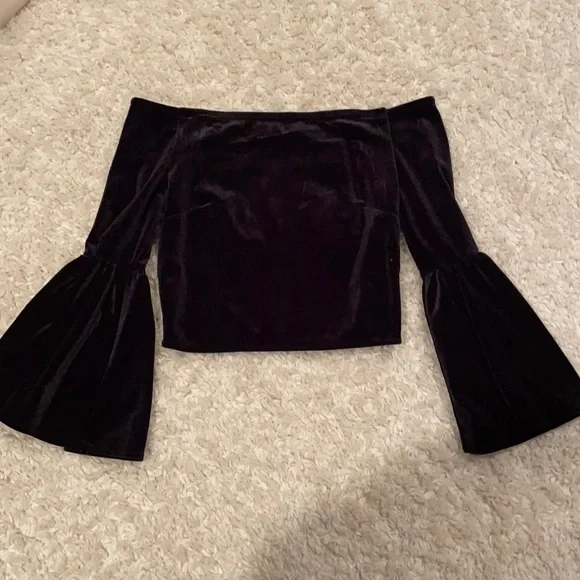 Black Velvet Crop Top - Picture 1 of 3